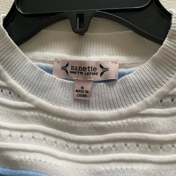 Nanette Lepore White and Blue Textured Top - Picture 4 of 5